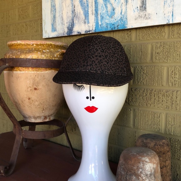 Women’s San Diego Hat Co Animal Print Cap - Picture 3 of 10